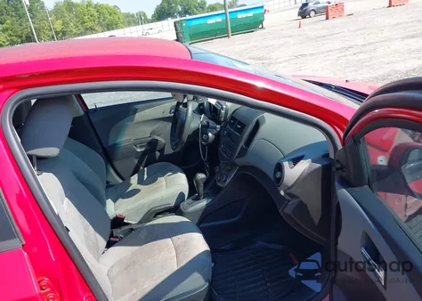 2012 Chevrolet Sonic 2Ls from USA, damaged, VIN 1G1JA6SH5C4126092